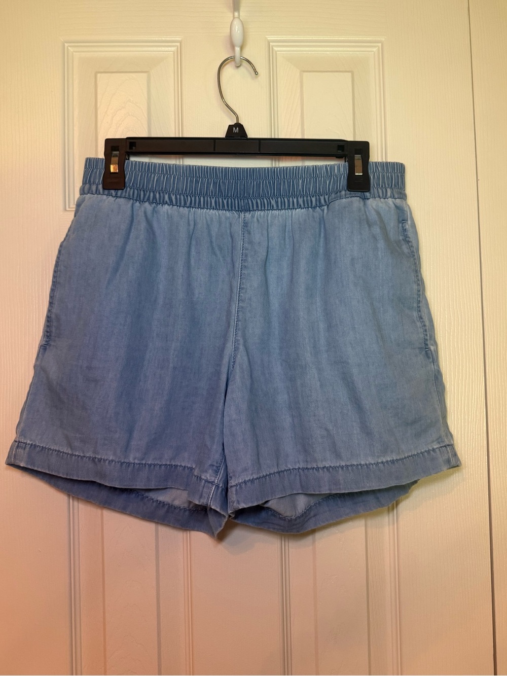Calvin Klein Chambray Shorts Women’s Size Medium
